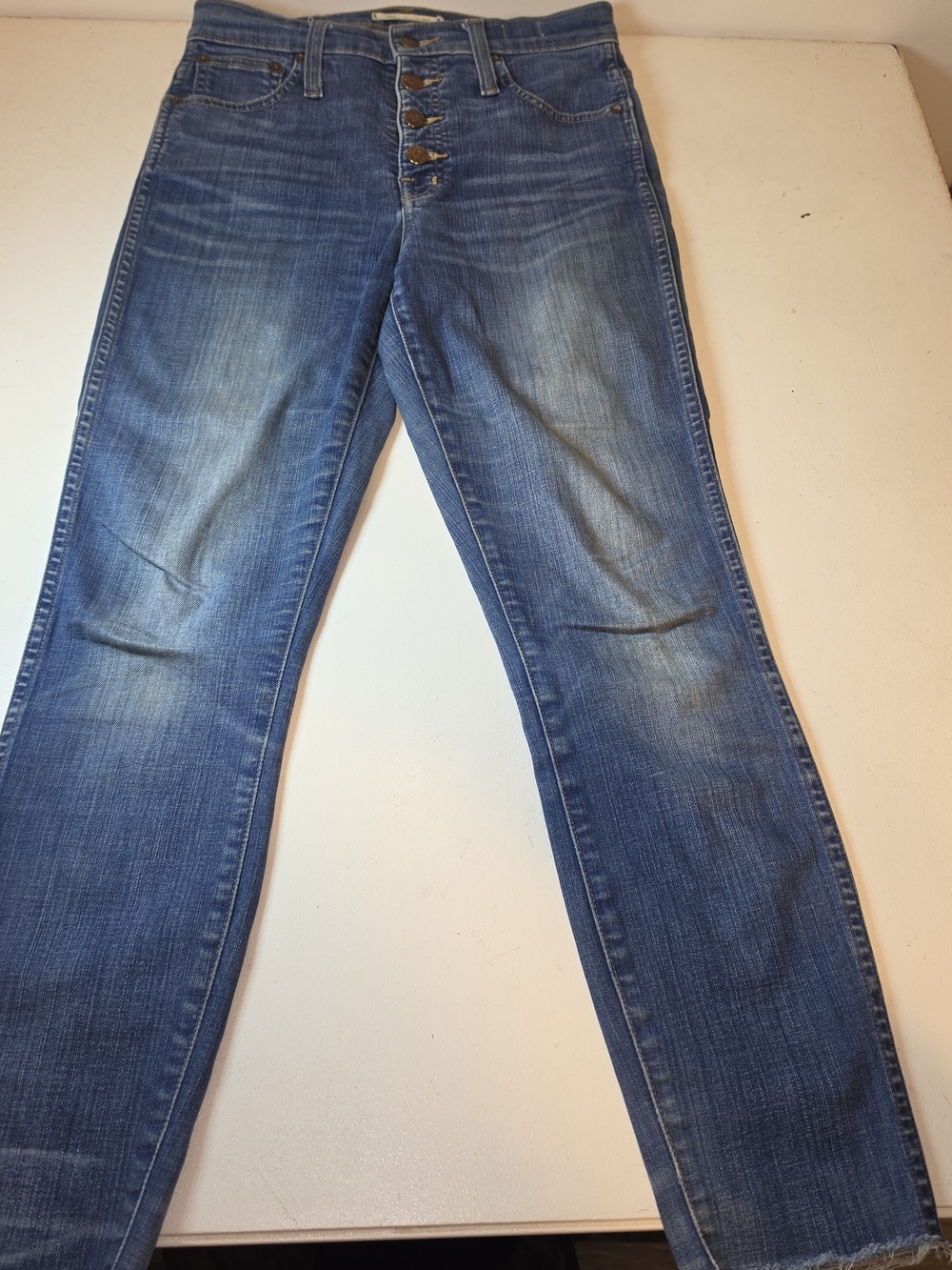 Madewell Skinny Button-Fly Jeans in Faded Blue Wash